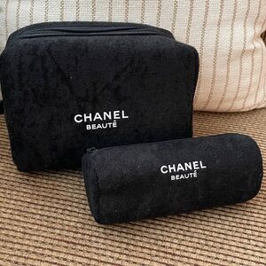 CHANEL  Beauté Black Crushed Velvet  Pouch & Pencil/Lipgloss Case Combo